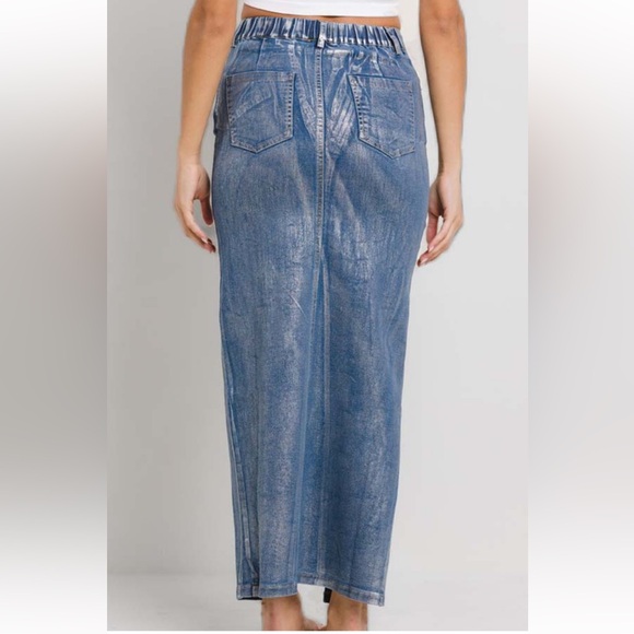 ShopEvelynne Blue Denim Maxi Skirt - Picture 4 of 4